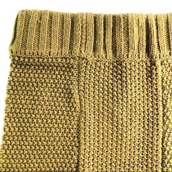 Moon River Knit Fringe Skirt With Grommets - Picture 6 of 15